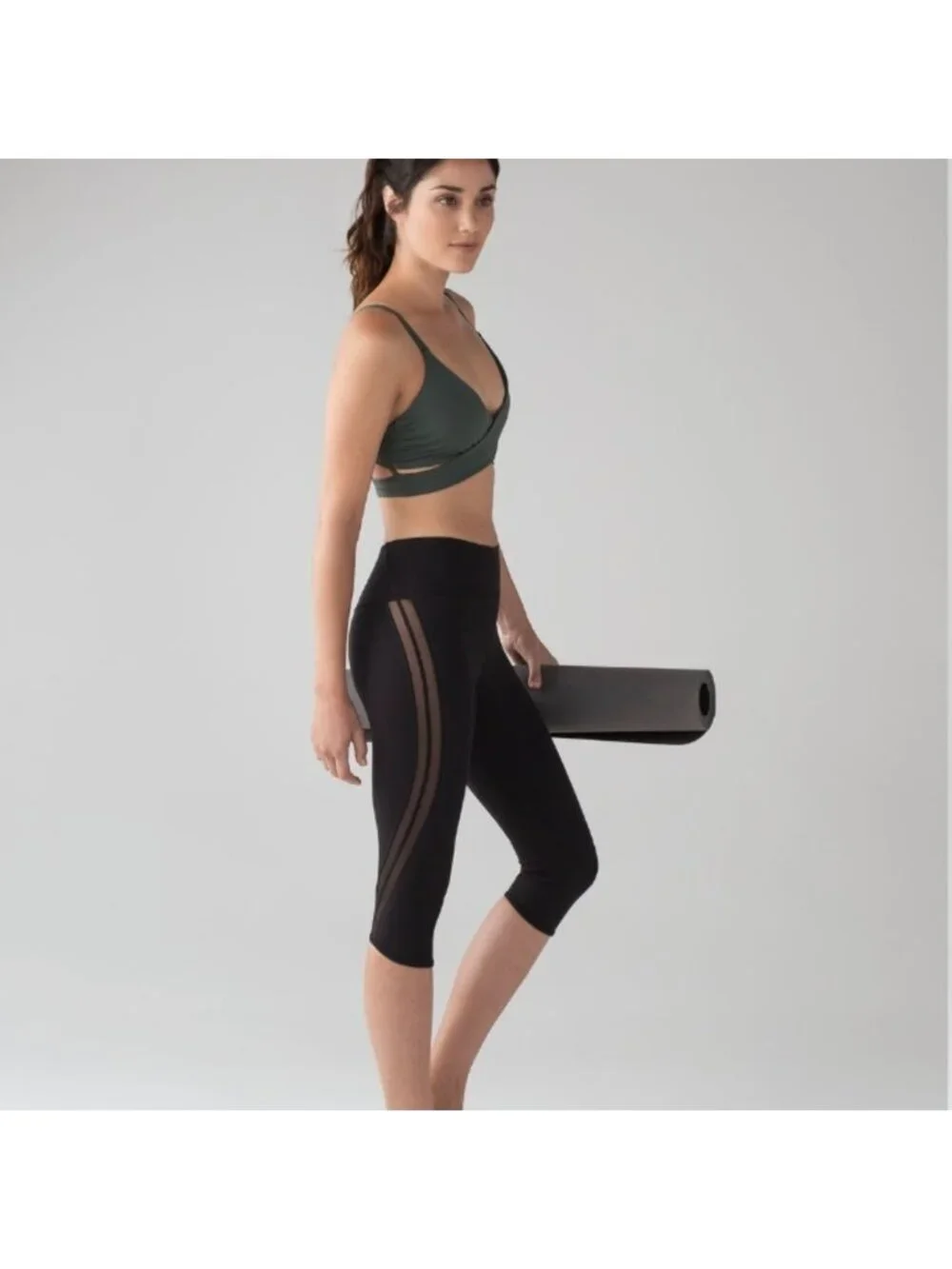 Lululemon Sun Setter Crop (17